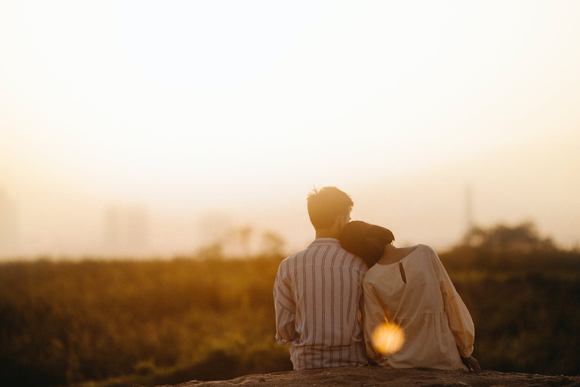 How to Say I Love You in French: Je T'aime vs Je Vous Aime Explained